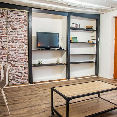 Joli Studio Plein Centre Châteauroux Extérieur photo