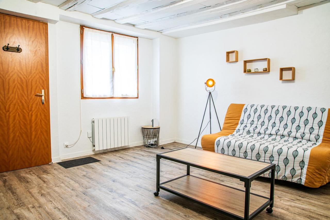 Joli Studio Plein Centre Châteauroux Extérieur photo